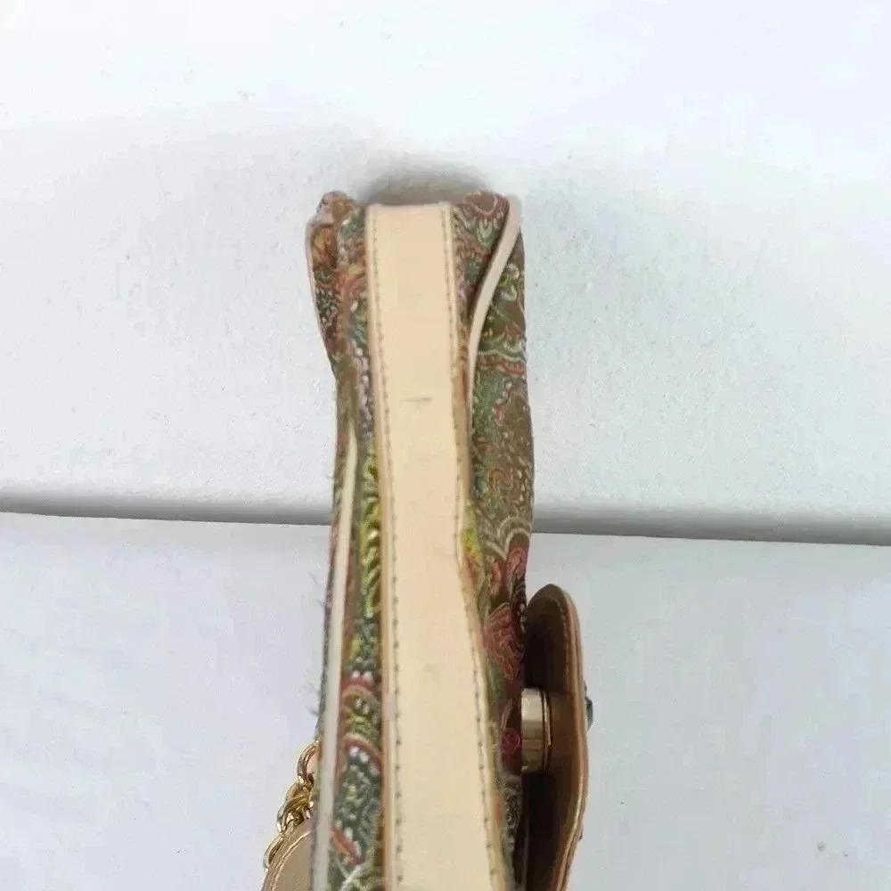 LULU  Purse - Picture 5 of 14